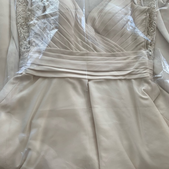 Allure Romance Style 2865 - Picture 3 of 5